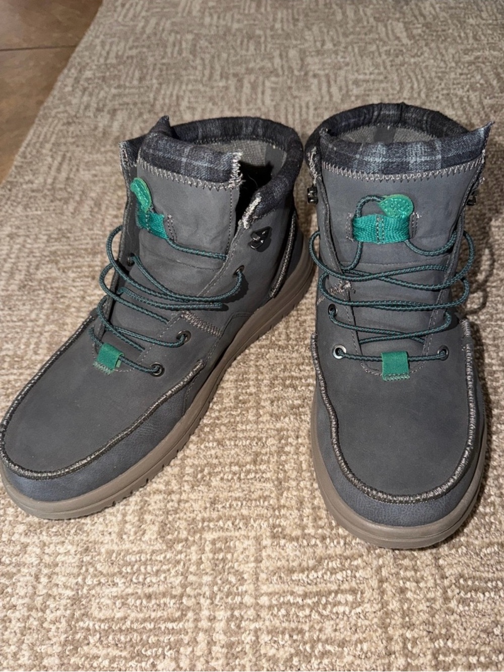 NWOT Men’s Hey Dude Bradley Classic Size 11
